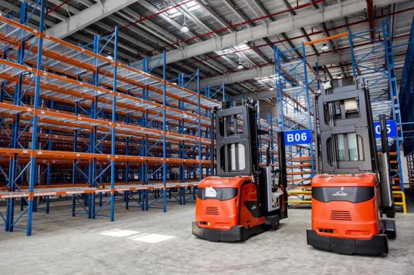 如何設(shè)計(jì)好廠房設(shè)備搬運(yùn)方案 如何設(shè)計(jì)好廠房設(shè)備搬運(yùn)方案