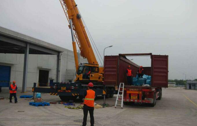 該怎樣選配叉車(chē)蓄電池充電器? 該怎樣選配叉車(chē)蓄電池充電器?